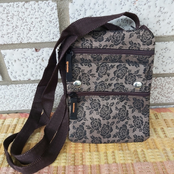 Handbags - 3/20$: Floral Printed Bag